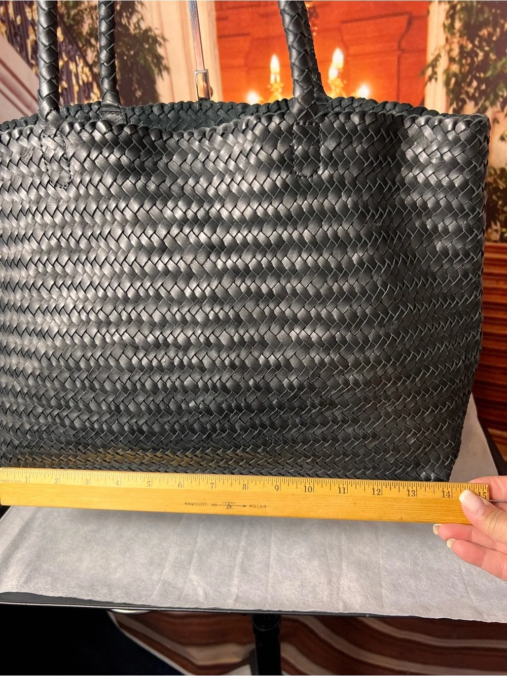 Madewell Cow Leather Handwoven Tote with seamless construction, black 🖤 - Picture 7 of 17